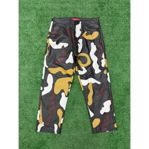 Supreme Leather 5-Pocket Pants Green Camo Size 30